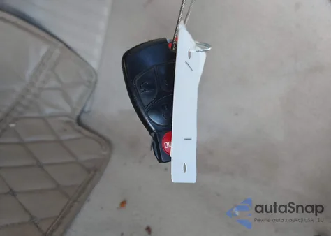 2006 Mercedes-Benz Clk 500 из США, поврежденный, VIN WDBTK75F06T073047